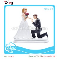 Roman Wedding Cake Topper Figurine Loving Wedding Couple Figurine YB-D03