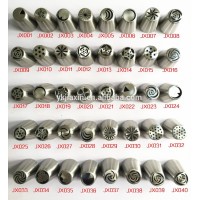 32 items Russian Stainless Steel Pastry Icing Nozzles Decorating Cakes Tips